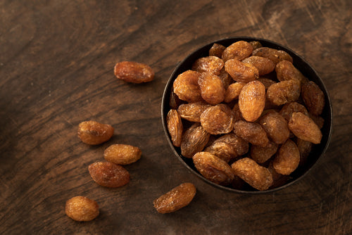 Afghani Golden Raisins With Seeds (Munakka)
